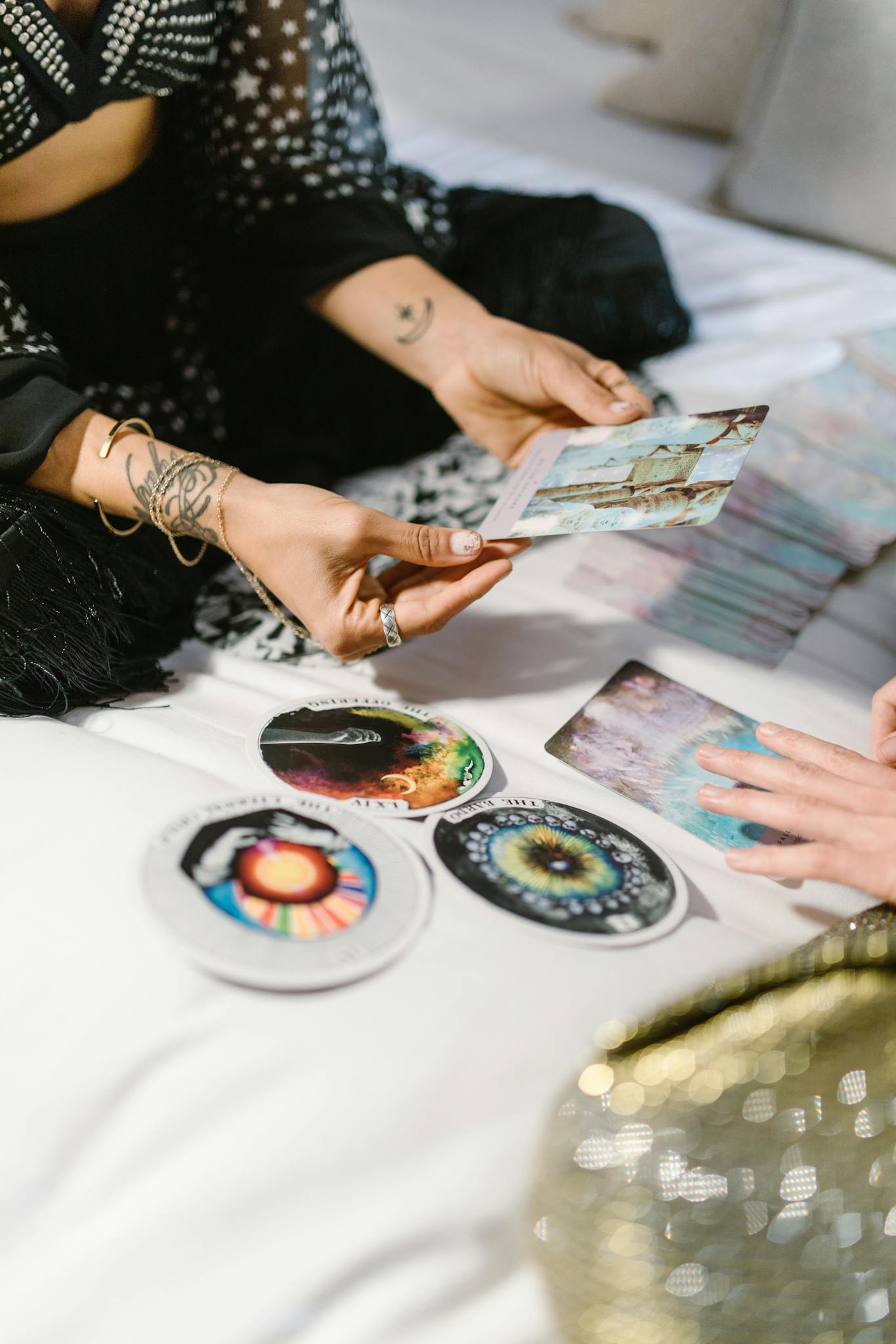 two people engaging in a tarot card